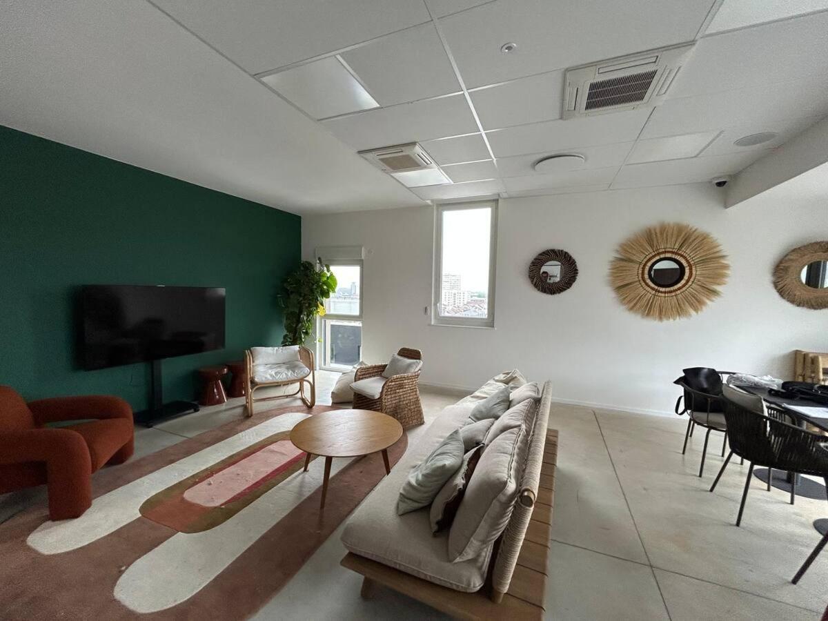 Sharies Confort C606 Appartement
