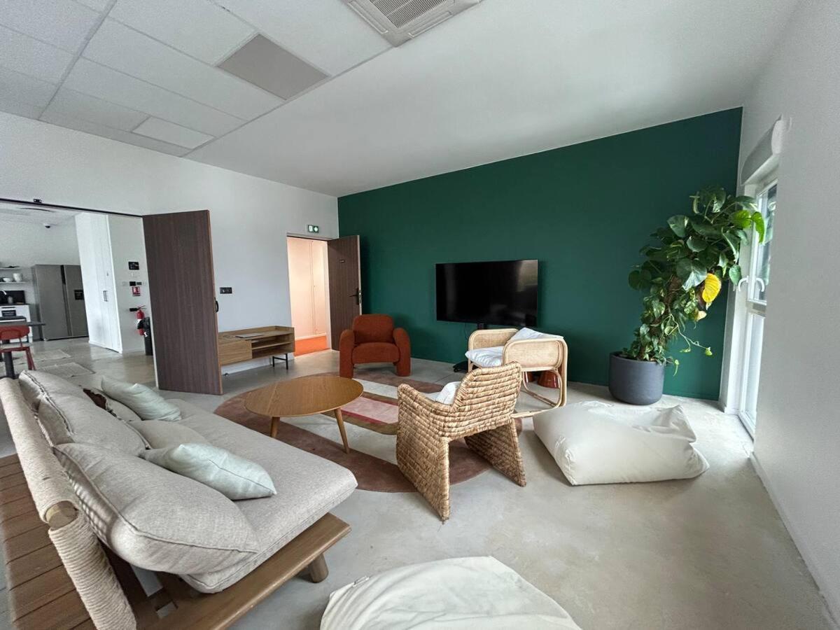 Appartement Sharies Confort C606 *